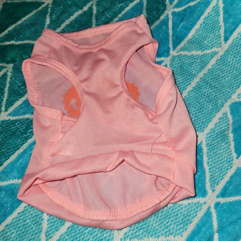 Adorable Princess shirt! SIZE Small - Picture 3 of 5